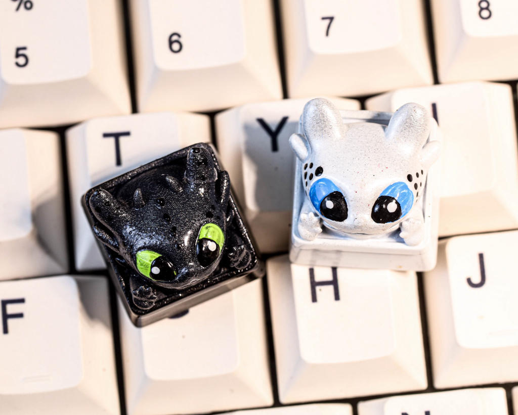 Toothless artisan keycap V2